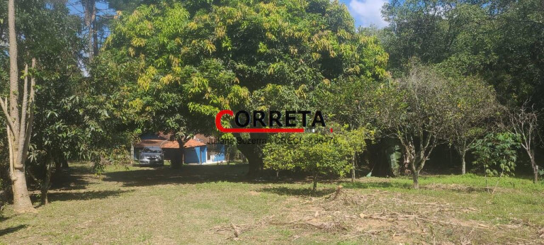 Imagem Casa com 2 Quartos à Venda, 1.600 m² em Piratuba - Ibiúna