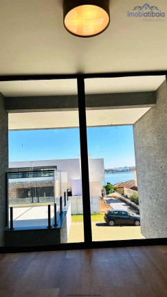 Imagem Chácara com 4 Quartos à Venda, 1.423 m² em Centro - Piracaia