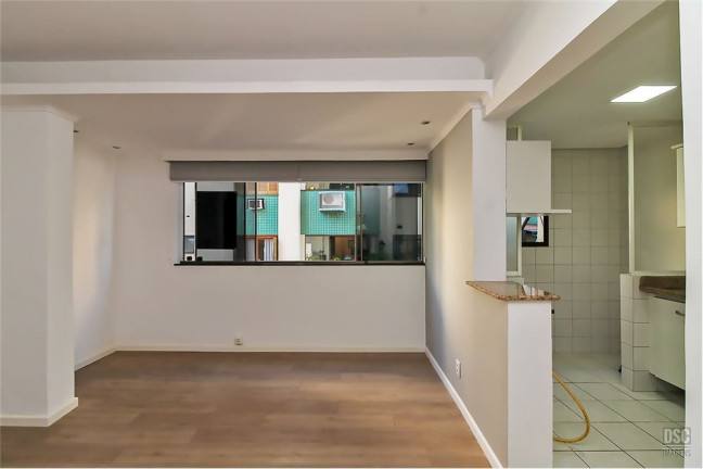 Imagem Imóvel com 1 Quarto à Venda, em Petrópolis - Porto Alegre Imagem Imóvel com 1 Quarto à Venda, em Petrópolis - Porto Alegre