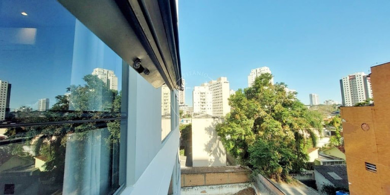 Imagem Apartamento com 1 Quarto à Venda, 69 m² em Jardim Das Acácias - São Paulo