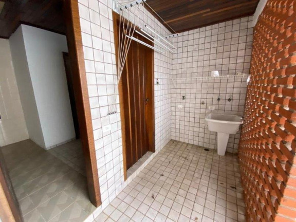 Imagem Imóvel com 4 Quartos à Venda, 230 m² em Alphaville - Santana De Parnaíba Imagem Imóvel com 4 Quartos à Venda, 230 m² em Alphaville - Santana De Parnaíba