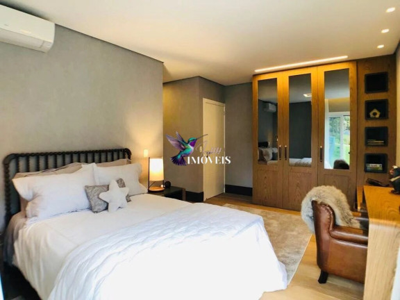 Imagem Casa com 5 Quartos à Venda, 567 m² em Centro - Gramado Imagem Casa com 5 Quartos à Venda, 567 m² em Centro - Gramado