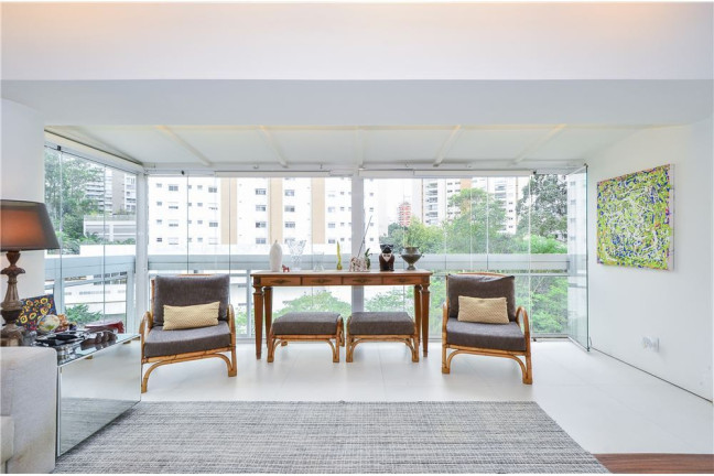 Imagem Imóvel com 3 Quartos à Venda, 270 m² em Vila Andrade - São Paulo Imagem Imóvel com 3 Quartos à Venda, 270 m² em Vila Andrade - São Paulo