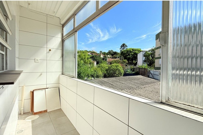 Imagem Imóvel com 2 Quartos à Venda, 65 m² em Cristal - Porto Alegre Imagem Imóvel com 2 Quartos à Venda, 65 m² em Cristal - Porto Alegre