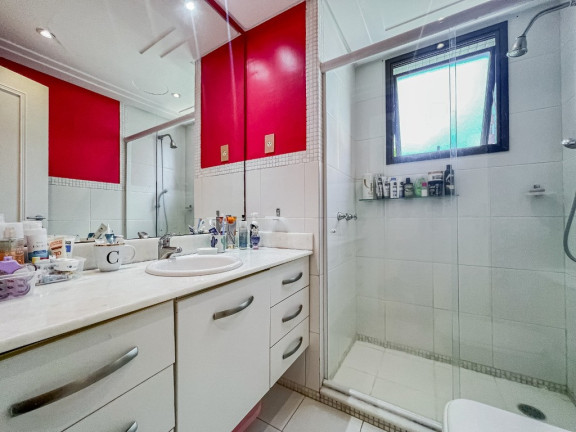 Imagem Apartamento com 3 Quartos à Venda, 243 m² em Rio Branco - Porto Alegre Imagem Apartamento com 3 Quartos à Venda, 243 m² em Rio Branco - Porto Alegre