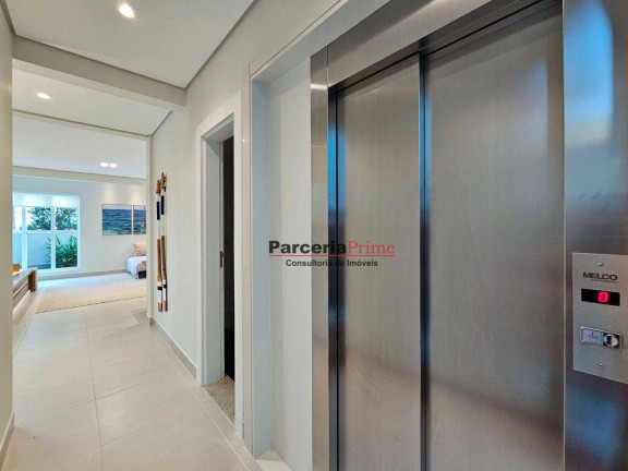 Imagem Casa com 6 Quartos à Venda, 630 m² em Riviera Módulo 3 - Bertioga Imagem Casa com 6 Quartos à Venda, 630 m² em Riviera Módulo 3 - Bertioga