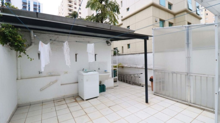 Imagem Casa com 1 Quarto à Venda,  em Pinheiros - São Paulo