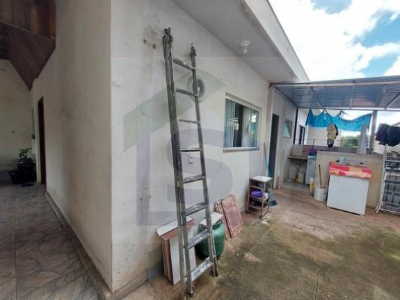 Imagem Casa com 4 Quartos à Venda, 140 m² em Vila Maria - Botucatu Imagem Casa com 4 Quartos à Venda, 140 m² em Vila Maria - Botucatu