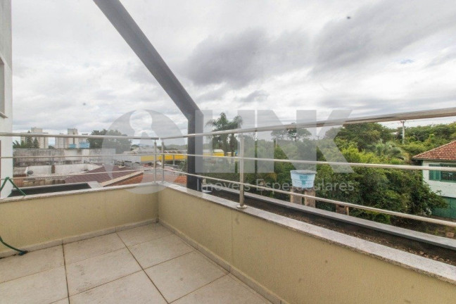 Imagem Sobrado com 3 Quartos à Venda, 220 m² em Jardim Sabará - Porto Alegre Imagem Sobrado com 3 Quartos à Venda, 220 m² em Jardim Sabará - Porto Alegre