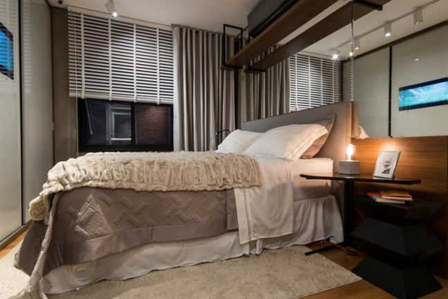 Imagem Imóvel com 1 Quarto à Venda, 43 m² em Auxiliadora - Porto Alegre Imagem Imóvel com 1 Quarto à Venda, 43 m² em Auxiliadora - Porto Alegre