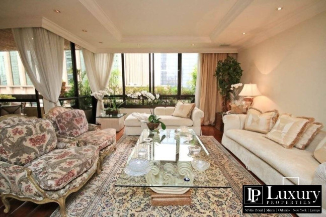Imagem Apartamento com 4 Quartos à Venda, 335 m² em Itaim Bibi - São Paulo