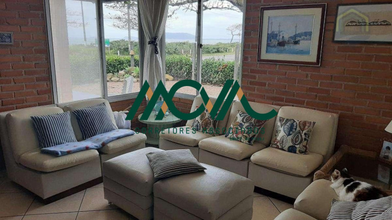 Imagem Casa com 4 Quartos à Venda, 160 m² em Praia Do Imperador - Itapoá Imagem Casa com 4 Quartos à Venda, 160 m² em Praia Do Imperador - Itapoá