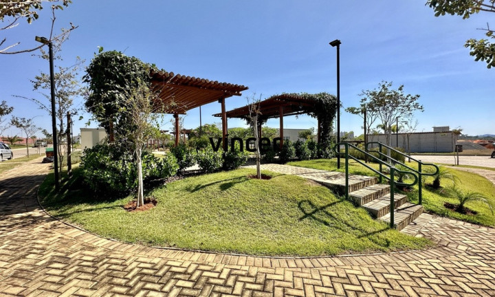 Imagem Terreno à Venda, 722 m² em Jardins Itália - Goiânia Imagem Terreno à Venda, 722 m² em Jardins Itália - Goiânia