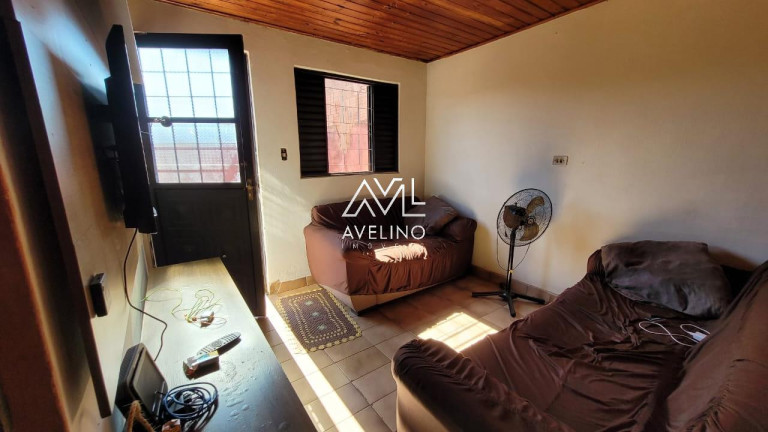 Imagem Casa com 3 Quartos à Venda, 38 m² em Conjunto Aero Rancho - Campo Grande Imagem Casa com 3 Quartos à Venda, 38 m² em Conjunto Aero Rancho - Campo Grande
