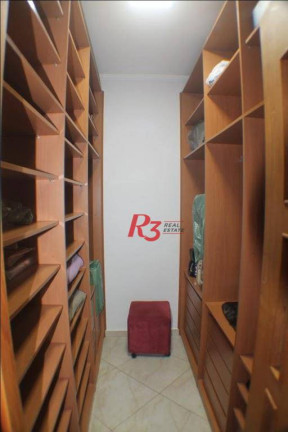 Imagem Sobrado com 3 Quartos à Venda, 300 m² em Aparecida - Santos