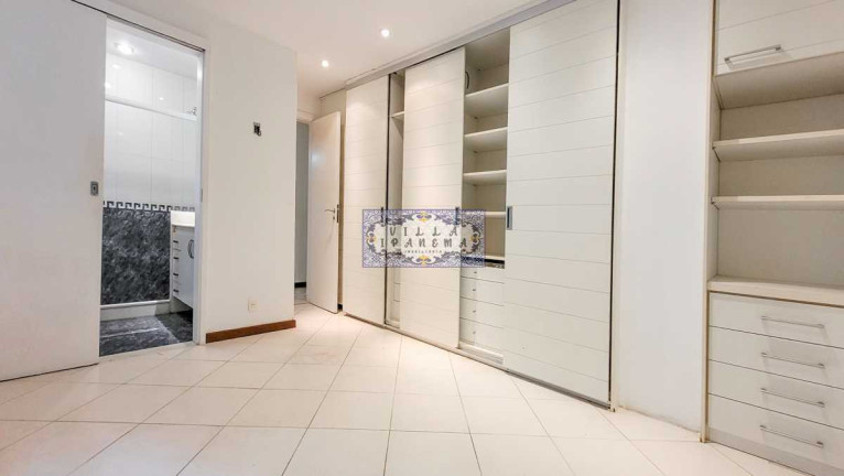 Imagem Apartamento com 4 Quartos à Venda ou Locação, 220 m² em Lagoa - Rio De Janeiro Imagem Apartamento com 4 Quartos à Venda ou Locação, 220 m² em Lagoa - Rio De Janeiro