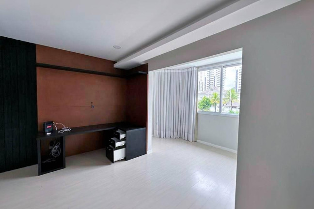Imagem Casa de Condomínio com 6 Quartos para Alugar, 550 m² em Barra Da Tijuca - Rio De Janeiro Imagem Casa de Condomínio com 6 Quartos para Alugar, 550 m² em Barra Da Tijuca - Rio De Janeiro