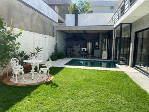 Imagem Sobrado com 4 Quartos à Venda, 400 m² em Jardim Green Park Residence - Hortolândia