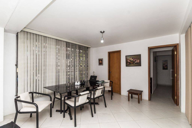 Imagem Casa com 4 Quartos à Venda, 180 m² em Campo Belo - São Paulo