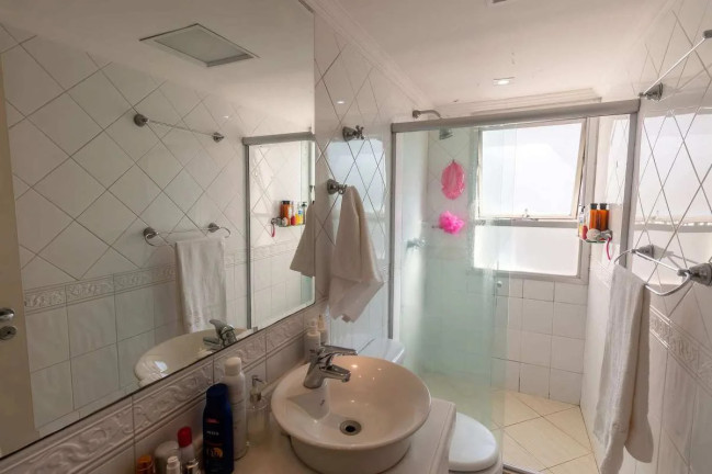 Imagem Apartamento com 1 Quarto à Venda, 41 m² Imagem Apartamento com 1 Quarto à Venda, 41 m²