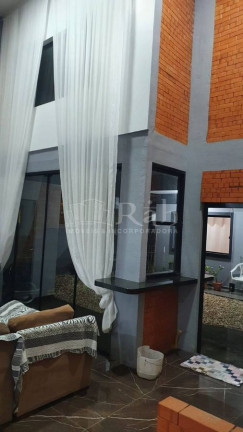 Imagem Sobrado com 3 Quartos à Venda, 220 m² em Santa Regina - Camboriú Imagem Sobrado com 3 Quartos à Venda, 220 m² em Santa Regina - Camboriú