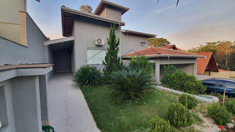 Imagem Casa com 3 Quartos à Venda, 425 m² em Condomínio Flamboyant - Pirassununga Imagem Casa com 3 Quartos à Venda, 425 m² em Condomínio Flamboyant - Pirassununga