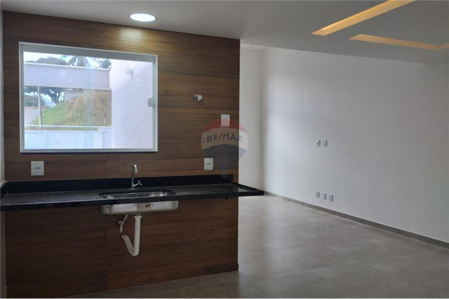 Imagem Casa com 2 Quartos à Venda, 71 m² em Inoa - Maricá