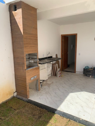 Imagem Casa com 3 Quartos à Venda, 127 m² em Lagoa - Macaé Imagem Casa com 3 Quartos à Venda, 127 m² em Lagoa - Macaé