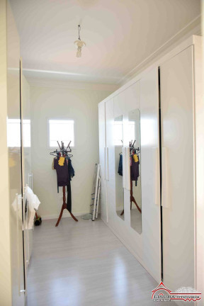 Imagem Casa de Condomínio com 3 Quartos à Venda, 400 m² em Jardim Califórnia - Jacareí