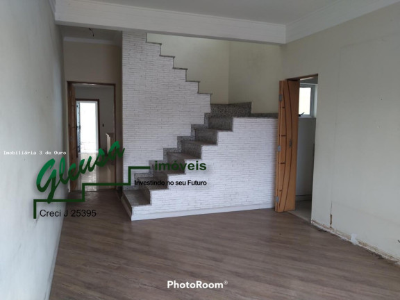 Imagem Sobrado com 3 Quartos à Venda, 168 m² em Vila Ré - São Paulo