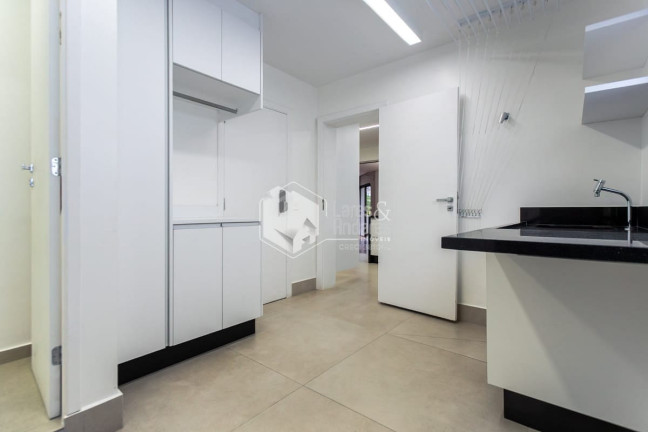 Imagem Apartamento com 3 Quartos à Venda, 195 m² em Campo Belo - São Paulo Imagem Apartamento com 3 Quartos à Venda, 195 m² em Campo Belo - São Paulo