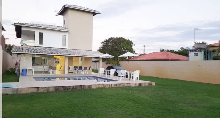 Imagem Casa com 4 Quartos à Venda, 400 m² em Barra Do Jacuipe - Camaçari Imagem Casa com 4 Quartos à Venda, 400 m² em Barra Do Jacuipe - Camaçari