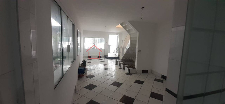 Casa com 4 Quartos à Venda, 255 m² em Aclimação - São Paulo