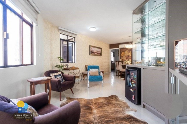 Imagem Apartamento com 3 Quartos à Venda, 128 m² em Centro - Florianópolis Imagem Apartamento com 3 Quartos à Venda, 128 m² em Centro - Florianópolis