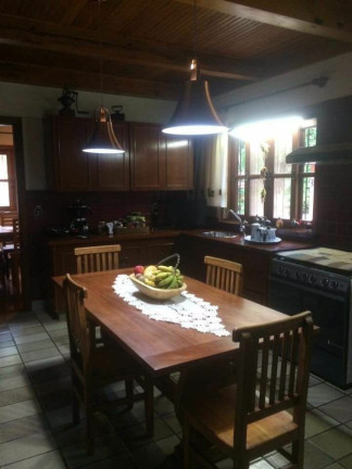 Imagem Imóvel com 5 Quartos à Venda, em São Bento - São Bento Do Sapucaí Imagem Imóvel com 5 Quartos à Venda, em São Bento - São Bento Do Sapucaí