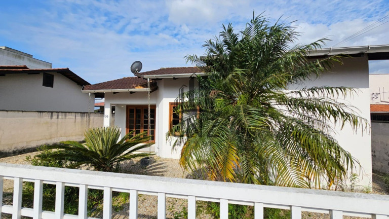 Imagem Casa com 2 Quartos à Venda, 120 m² em Dom Joaquim - Brusque Imagem Casa com 2 Quartos à Venda, 120 m² em Dom Joaquim - Brusque