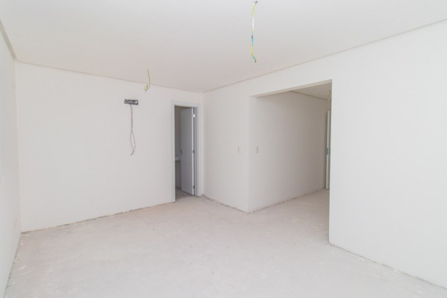 Imagem Imóvel com 2 Quartos à Venda, 107 m² em Petrópolis - Porto Alegre Imagem Imóvel com 2 Quartos à Venda, 107 m² em Petrópolis - Porto Alegre