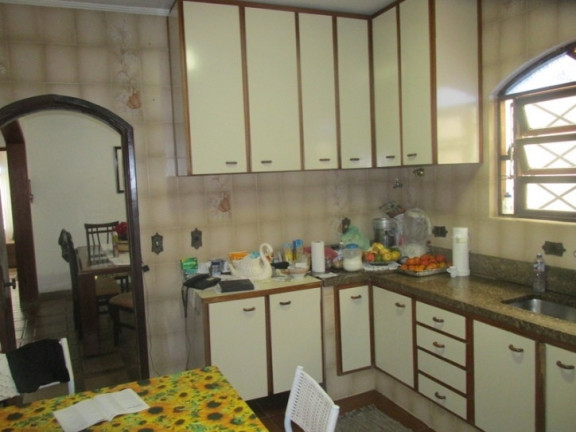 Imagem Sobrado com 4 Quartos à Venda, 220 m² em Marapé - Santos