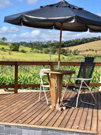 Imagem Casa com 2 Quartos à Venda, 1.000 m² em Canedos - Atibaia