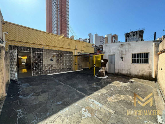 Imagem Casa com 10 Quartos à Venda, 220 m² em Meireles - Fortaleza Imagem Casa com 10 Quartos à Venda, 220 m² em Meireles - Fortaleza
