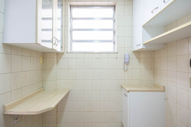 Imagem Imóvel com 2 Quartos à Venda, 124 m² em Copacabana - Rio De Janeiro Imagem Imóvel com 2 Quartos à Venda, 124 m² em Copacabana - Rio De Janeiro