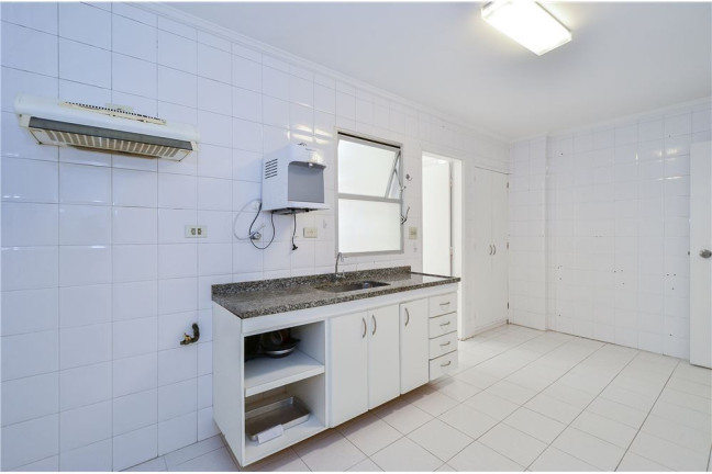 Imagem Imóvel com 2 Quartos à Venda,  em Moema - São Paulo