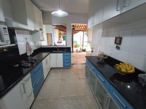 Imagem Casa com 3 Quartos à Venda, 356 m² em Jao - Goiania Imagem Casa com 3 Quartos à Venda, 356 m² em Jao - Goiania