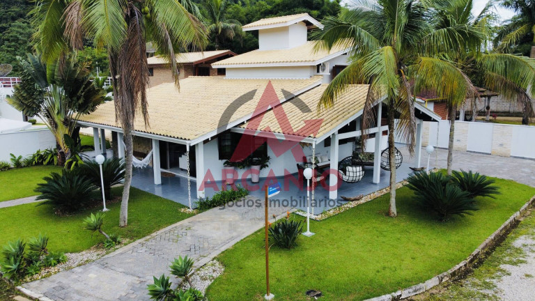 Imagem Casa com 5 Quartos à Venda, 810 m² em Horto Florestal - Ubatuba