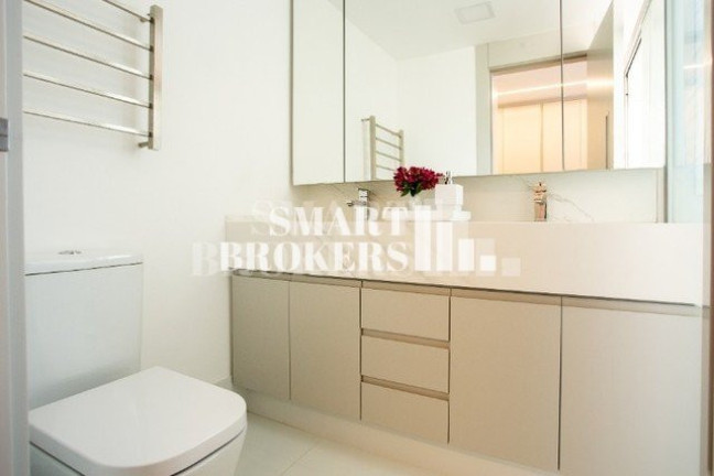 Imagem Apartamento com 3 Quartos à Venda, 182 m² em Moema - São Paulo Imagem Apartamento com 3 Quartos à Venda, 182 m² em Moema - São Paulo