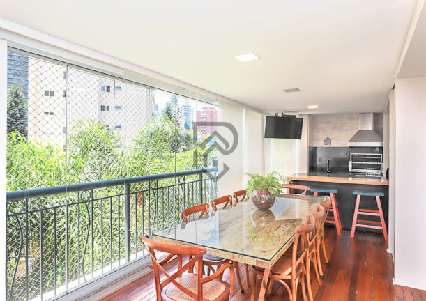 Imagem Apartamento com 3 Quartos à Venda, 226 m² em Vila Nova Conceição - São Paulo Imagem Apartamento com 3 Quartos à Venda, 226 m² em Vila Nova Conceição - São Paulo