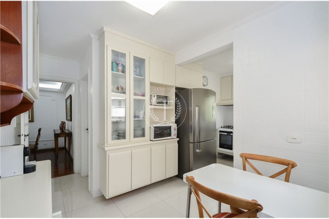 Imagem Apartamento com 4 Quartos à Venda, 221 m² em São Paulo Imagem Apartamento com 4 Quartos à Venda, 221 m² em São Paulo