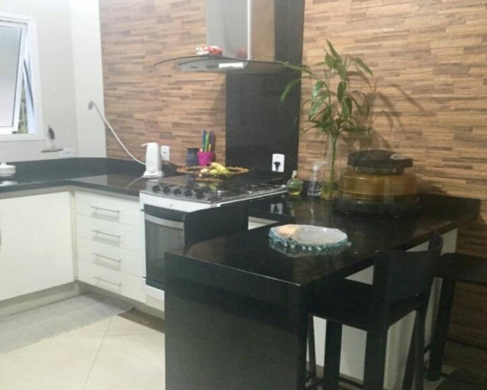 Imagem Casa com 3 Quartos à Venda, 220 m² em Tamboré - Santana De Parnaíba Imagem Casa com 3 Quartos à Venda, 220 m² em Tamboré - Santana De Parnaíba