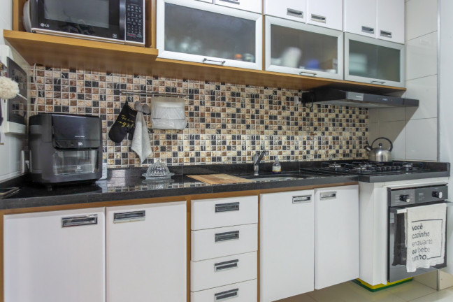 Imagem Apartamento com 3 Quartos à Venda, 80 m² em Vila Uberabinha - São Paulo