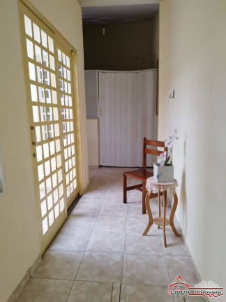 Imagem Casa com 2 Quartos à Venda, 80 m² em Centro - Jacareí Imagem Casa com 2 Quartos à Venda, 80 m² em Centro - Jacareí